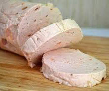 Домашняя варёная колбаса "Докторская" Домашняя варёная колбаса "Докторская"